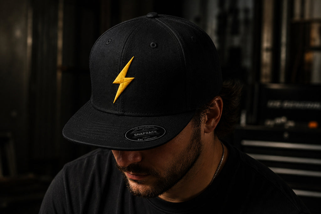 BLACK/GOLD - BOLT